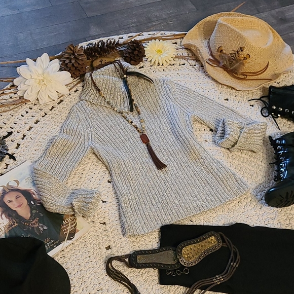 SWEATER GRAY BLACK WITH LEATHER TRIM RIBBED SIZE M - Picture 2 of 16